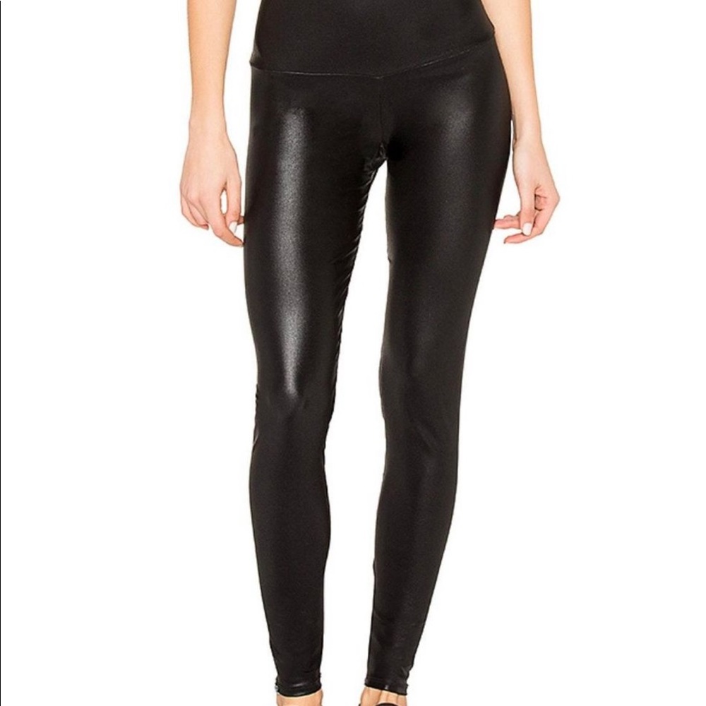 Onzie Leggings